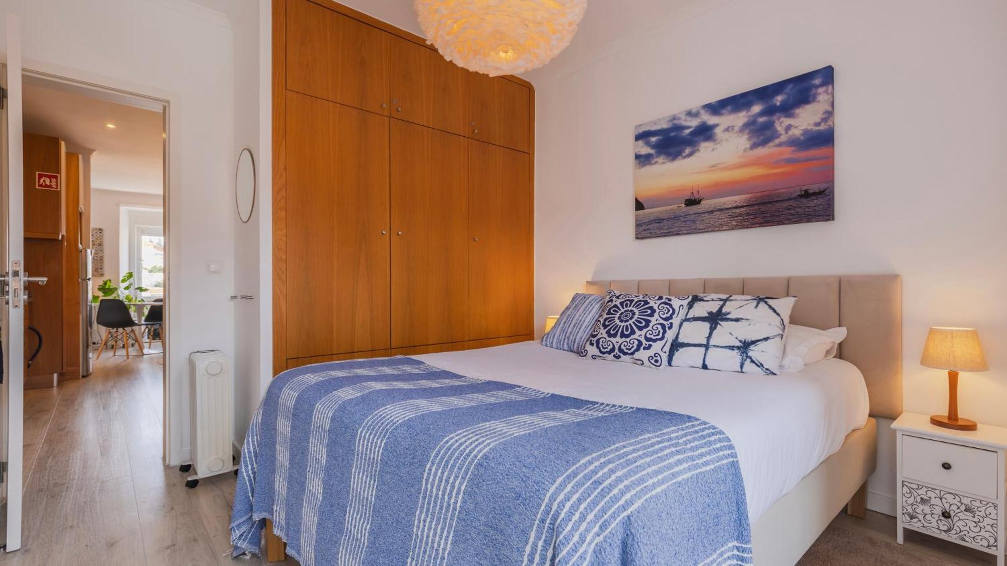 Sunny Design Apt In Praca Das Flores By Lovelystay Lisabona Exterior foto