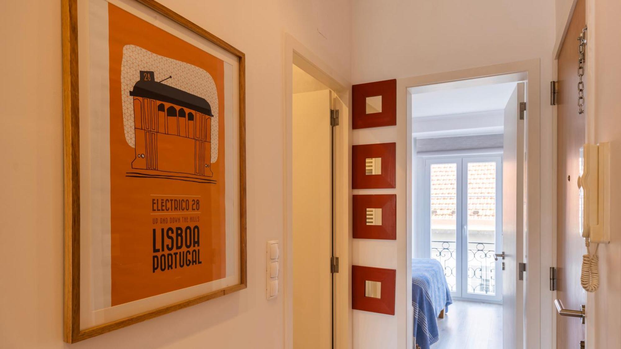 Sunny Design Apt In Praca Das Flores By Lovelystay Lisabona Exterior foto